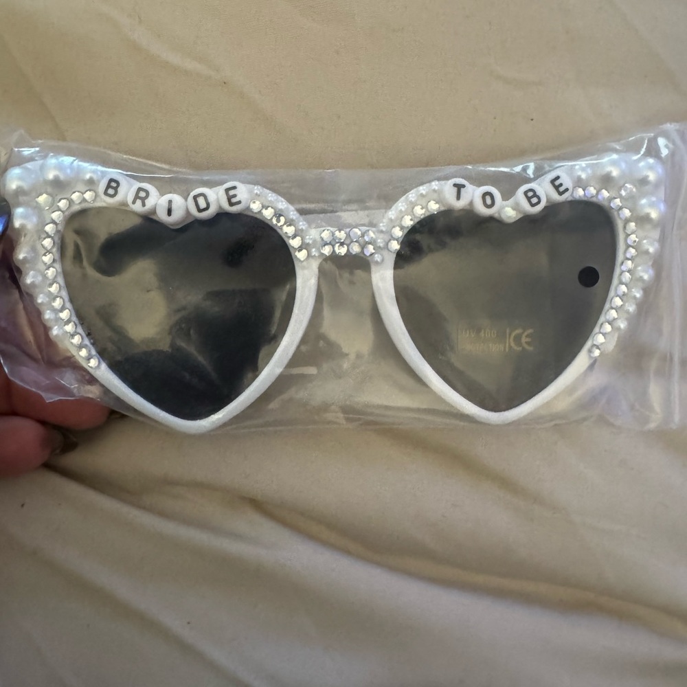 Bride to Be Pearl Sunglasses